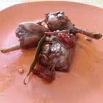 Coniglio rosolato con vino e pomodorini secchi